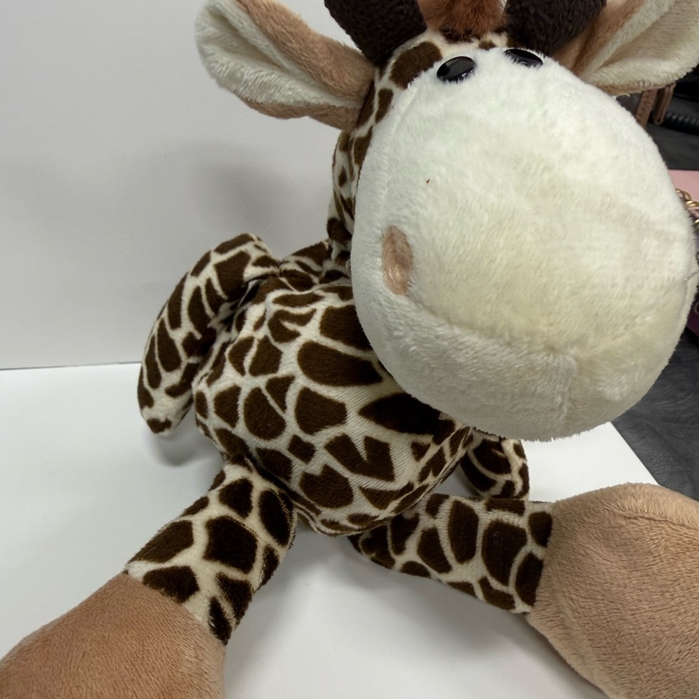 BenBen Charming Giraffe Plush Toy - Brown and Cream